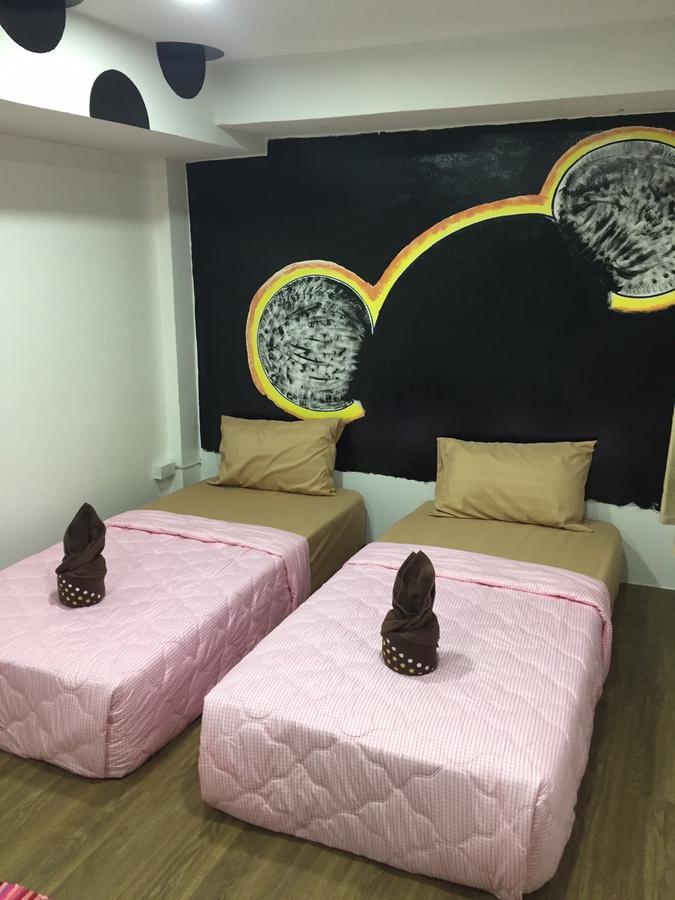 Mickey House Hotel Csiangmaj Kültér fotó